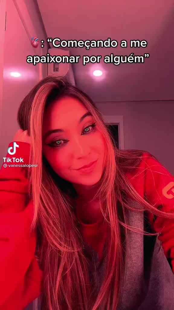 @Vanessa_Nessa_45