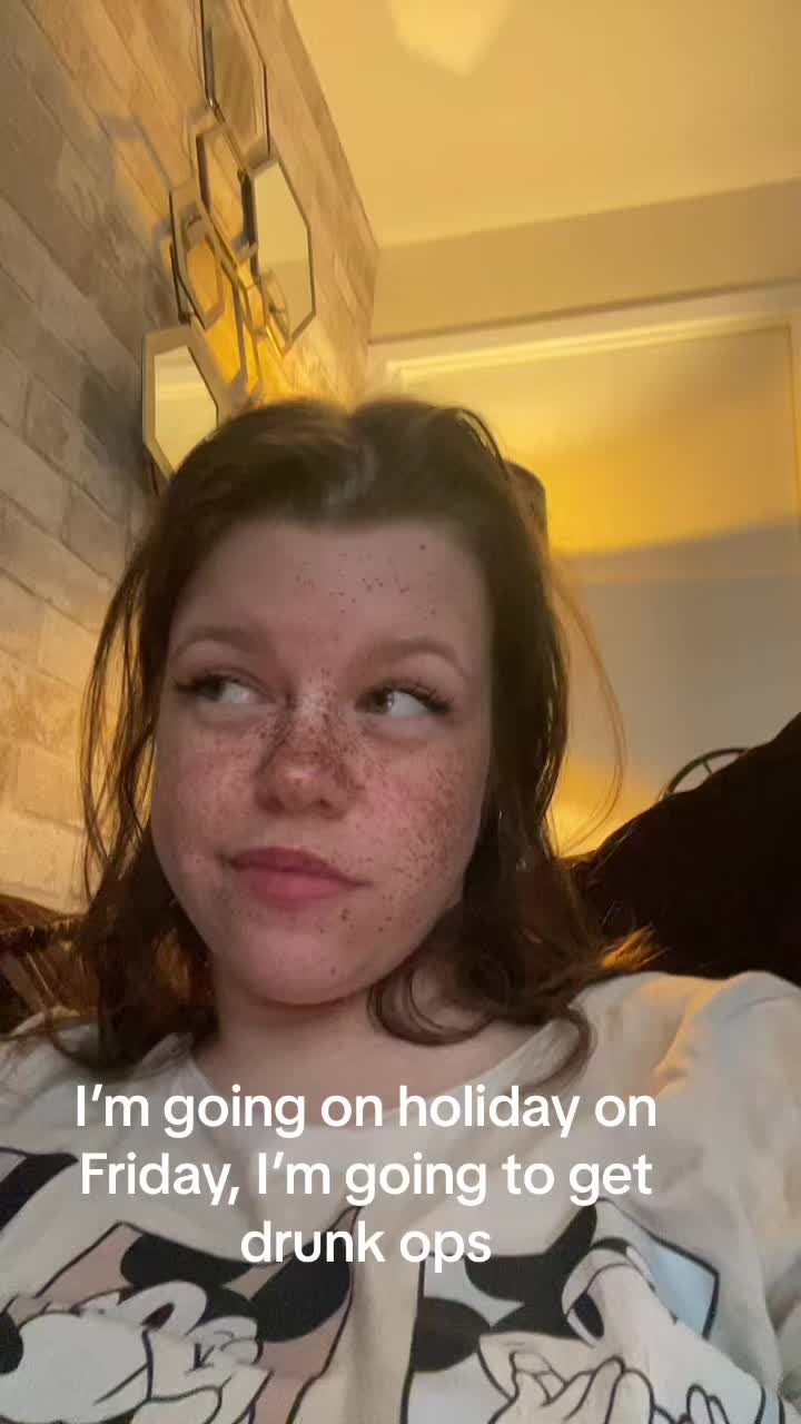 @ellie🤍🤍