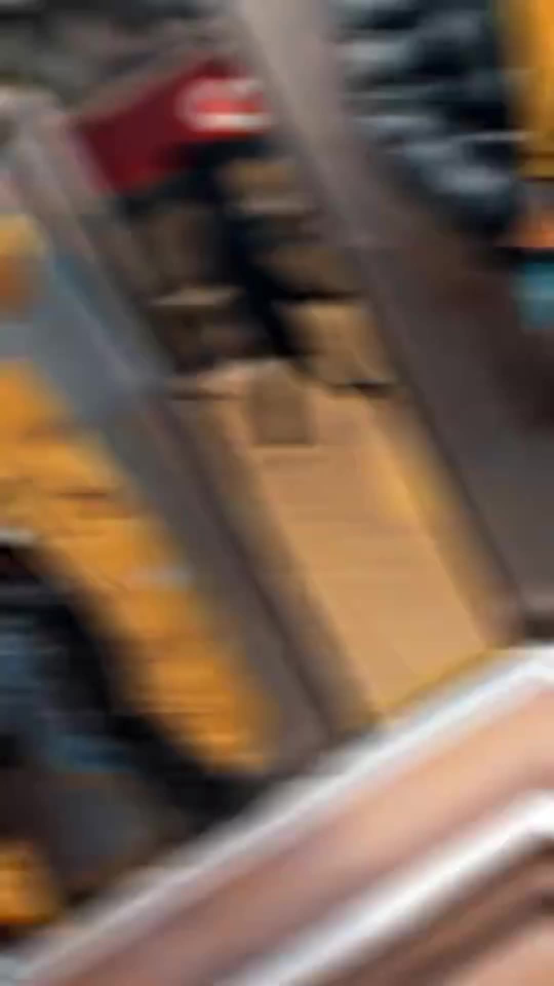 @SR