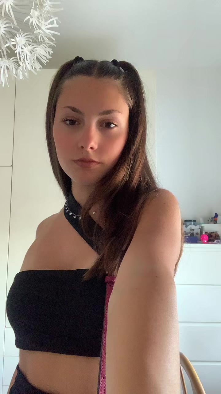 @Flavia