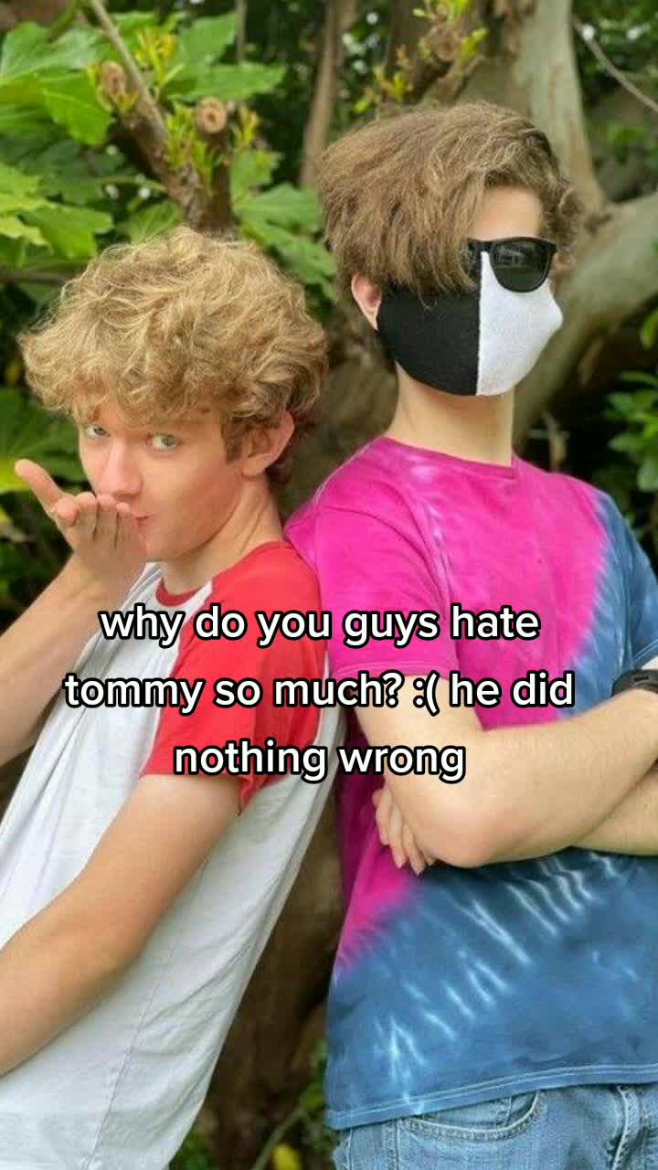 @I AM BAIT