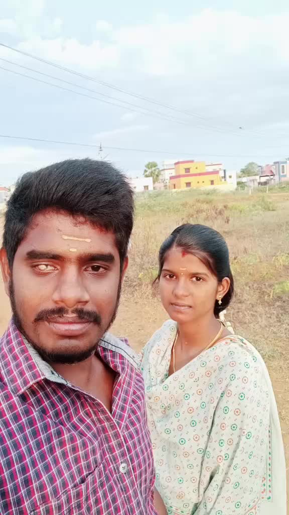 @குணா சினேகா
