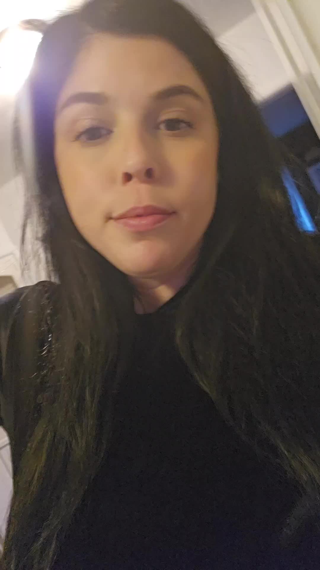 @sheisatang8