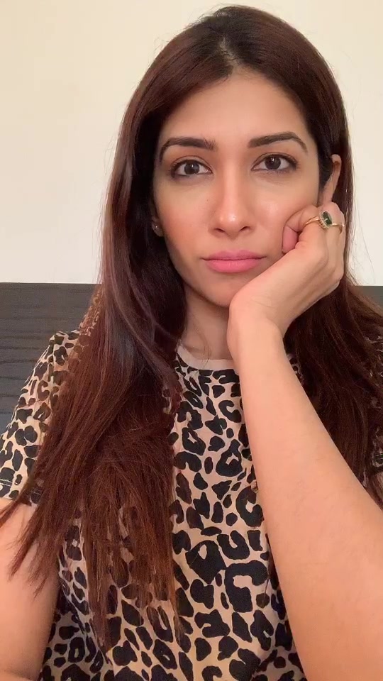 @dr_elakshi