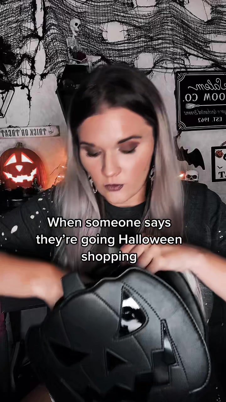 @𝖈𝖊𝖘𝖆𝖗𝖆𝖍🎃🦇