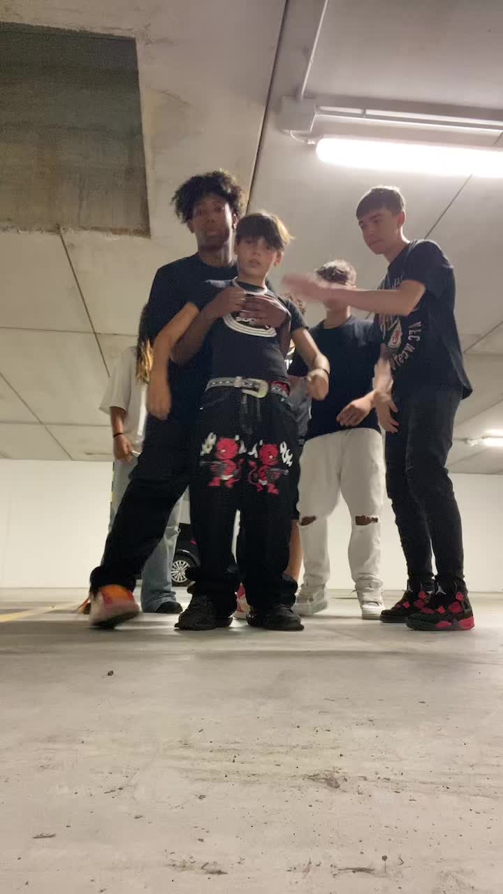 @yai🦂