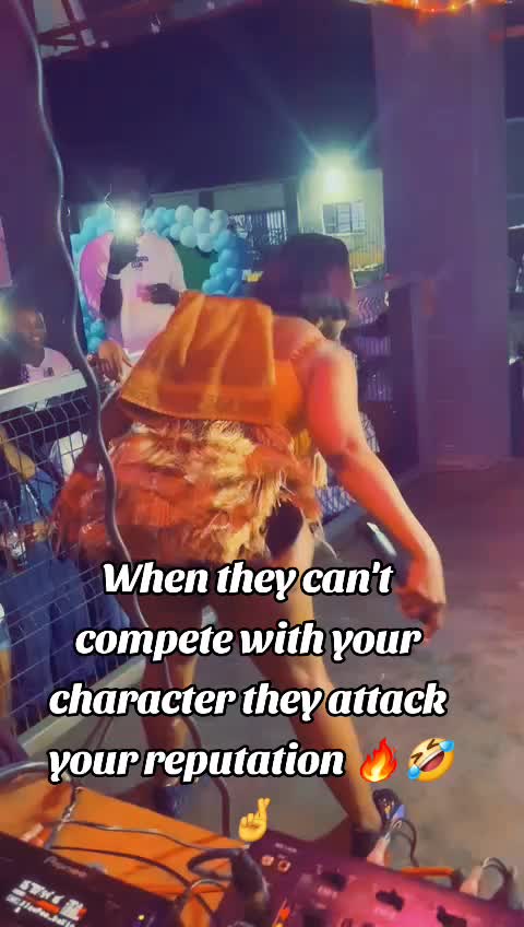 @Nelly Mawaza012