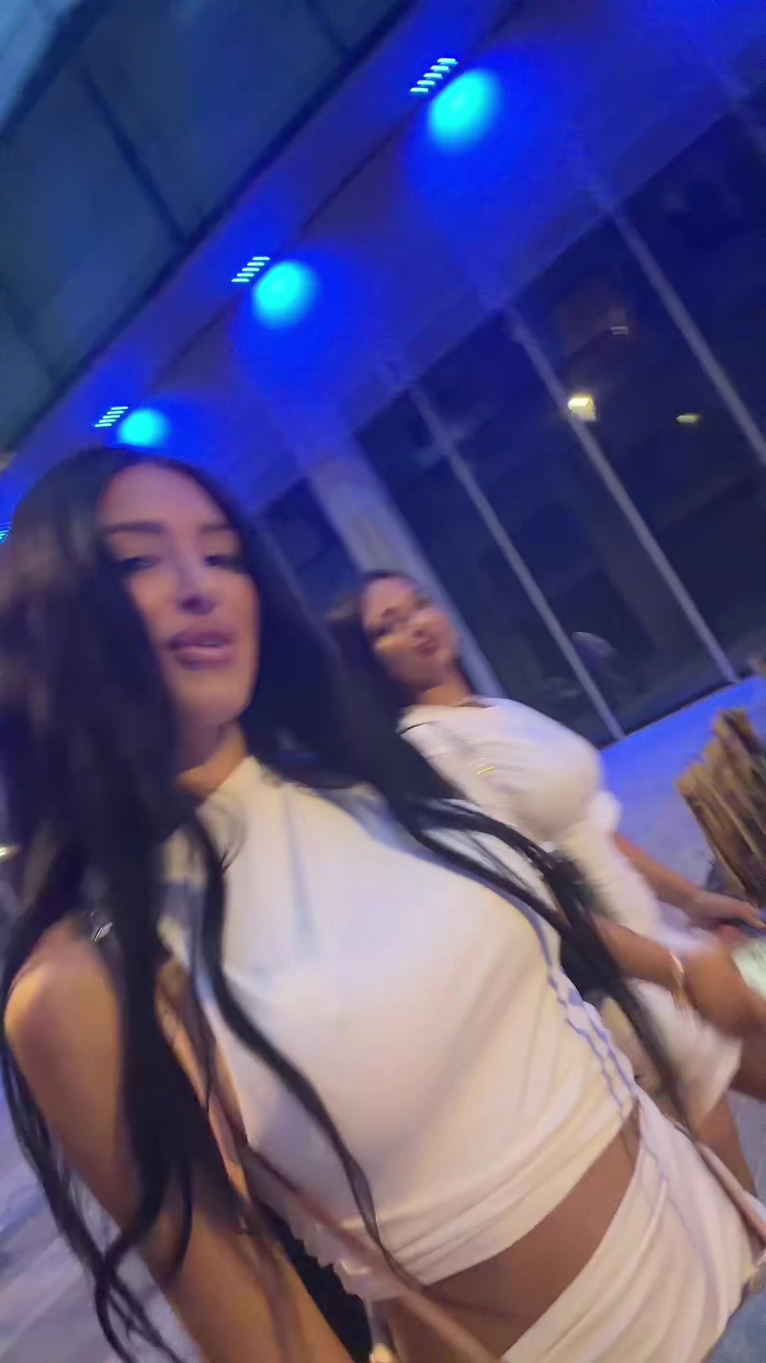 @_denisaeli20