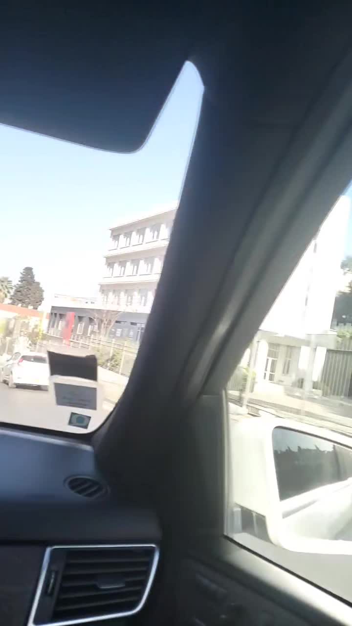 @dmouun