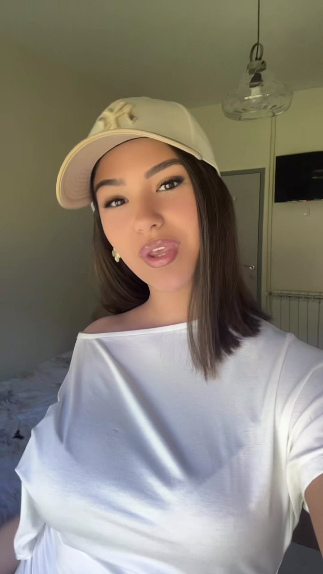 @m
