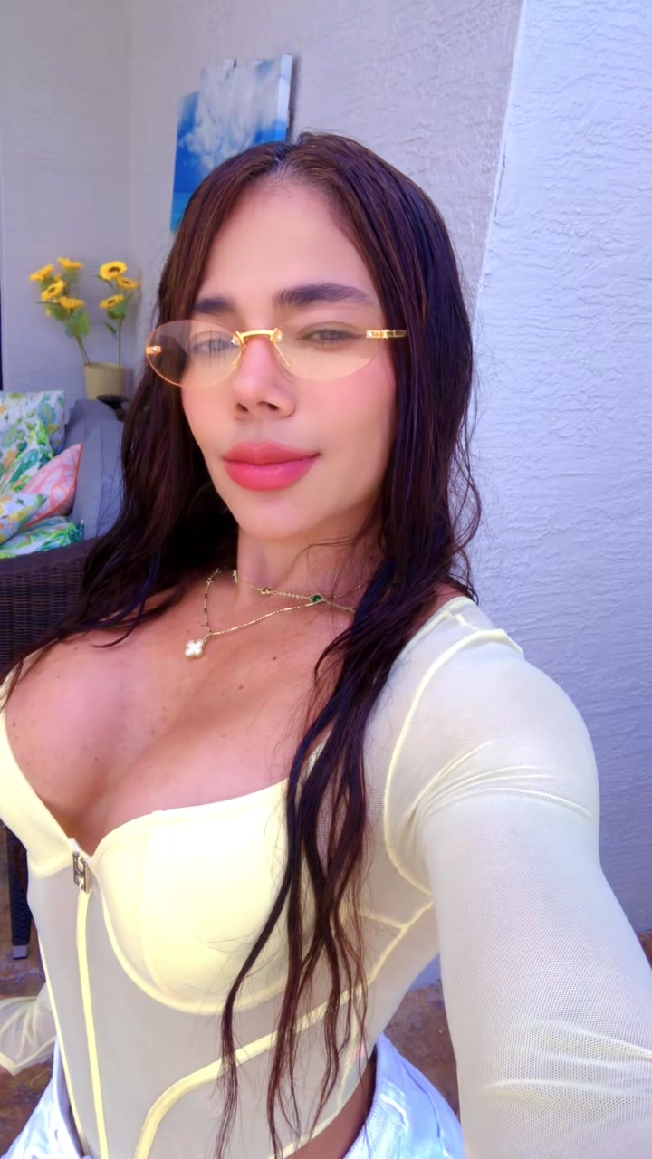 @NiNi_Joha