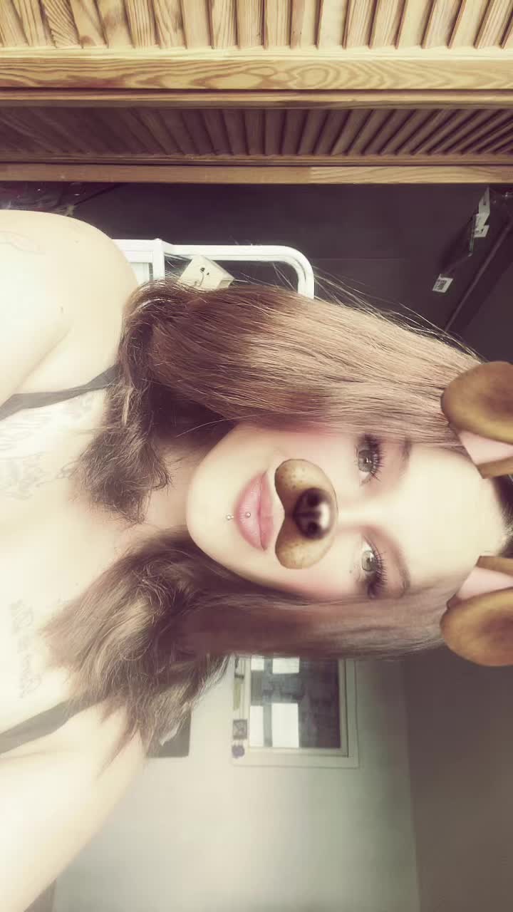 @Angy_187