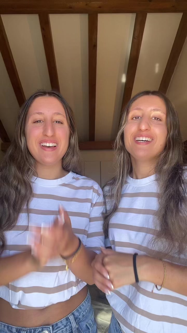 @NoaHilaTwins