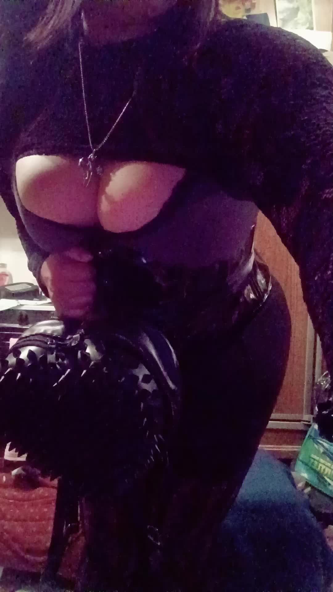 @hopelessrhia
