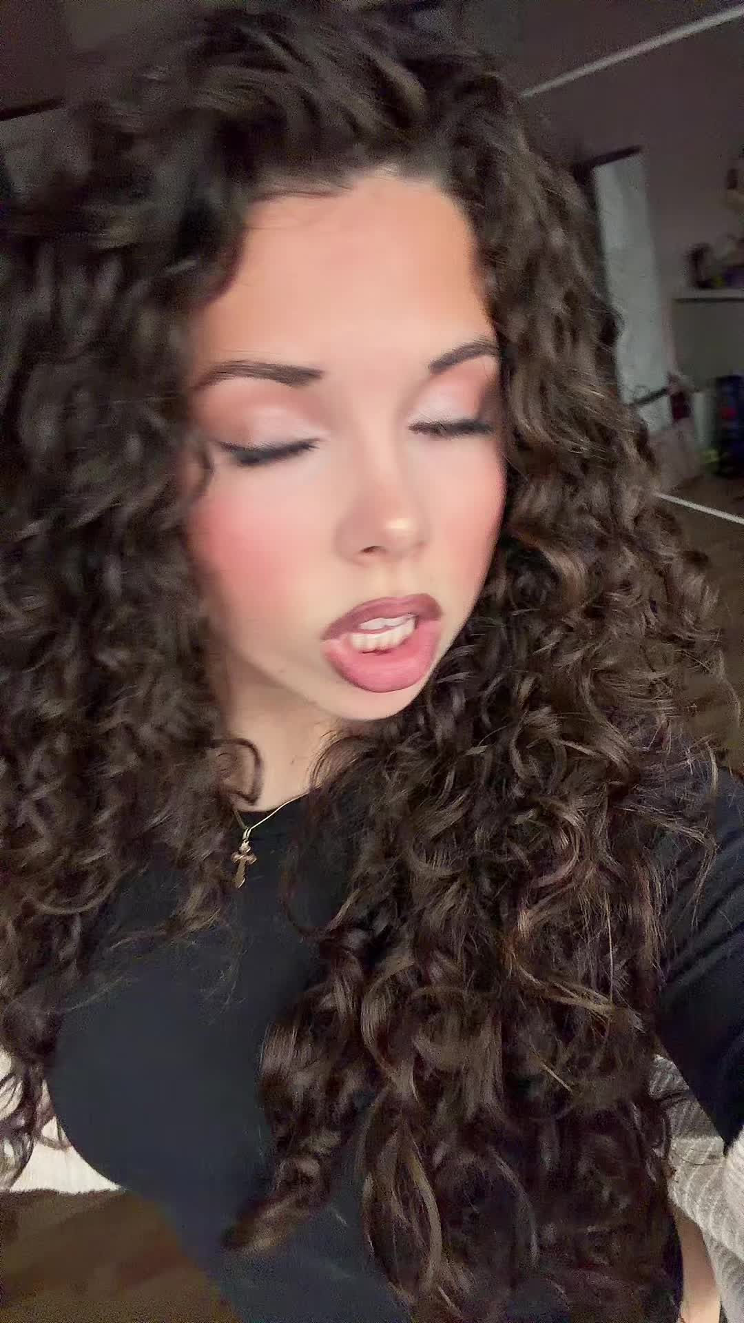 @Maria