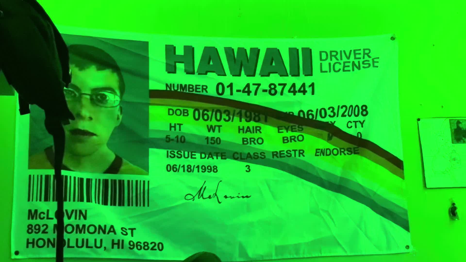 @l3ootyTicklez