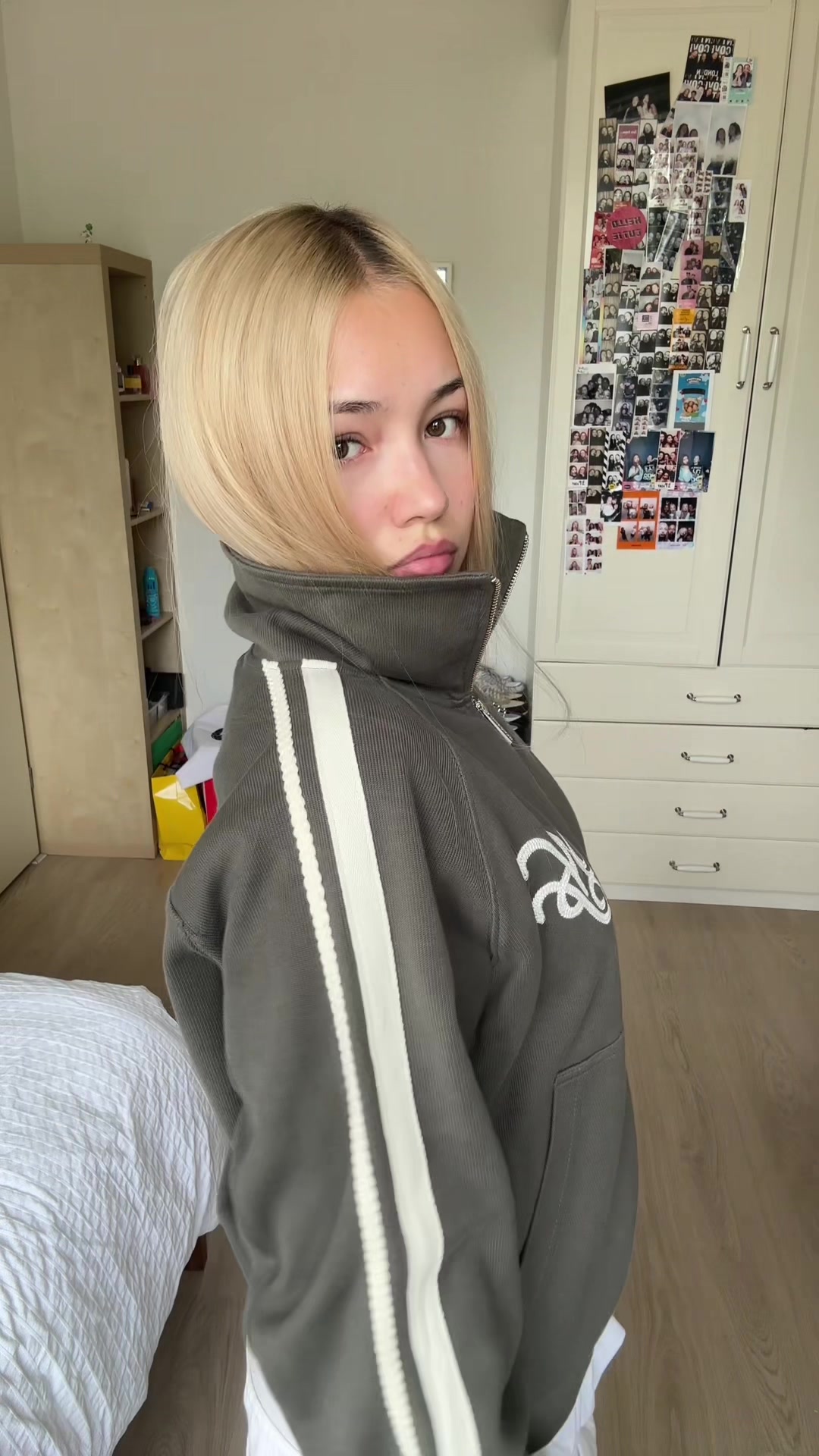 @trishiepishie