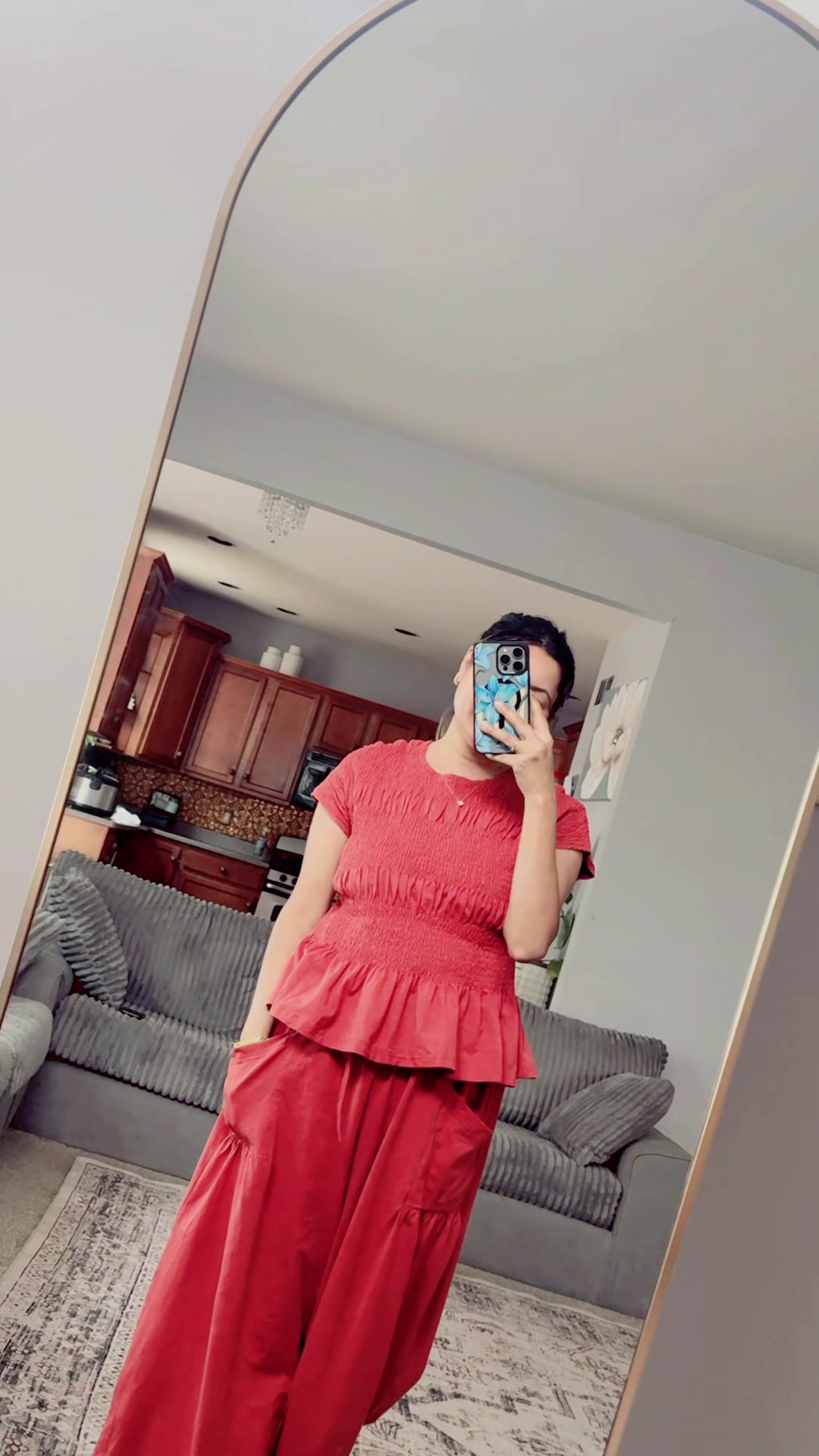@Naina_🕊️🦋