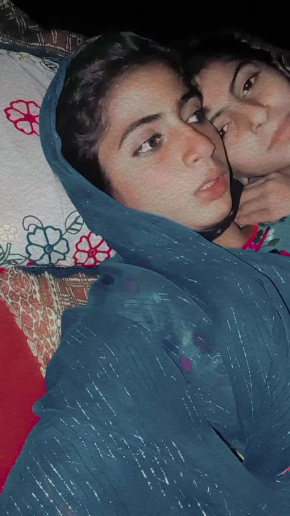 @SharmeenaKhan 👑&hearts;️&hearts;️👑