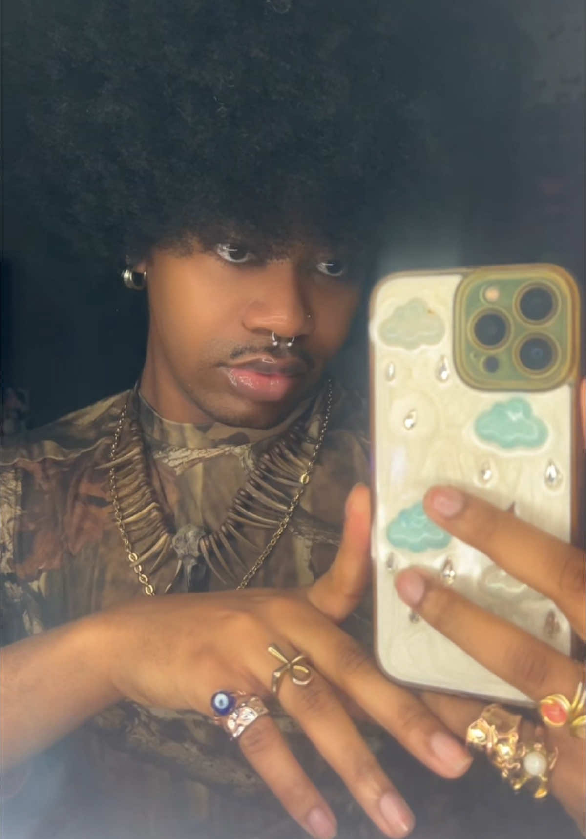 @VenusDiviine🧚🏽&zwj;♂️🤍✨