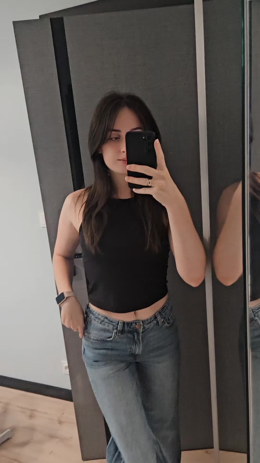 @Mia