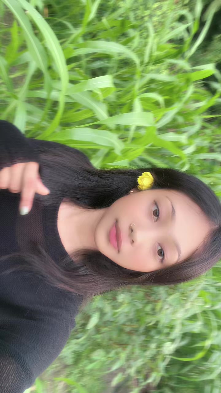 @Elu😝🤍
