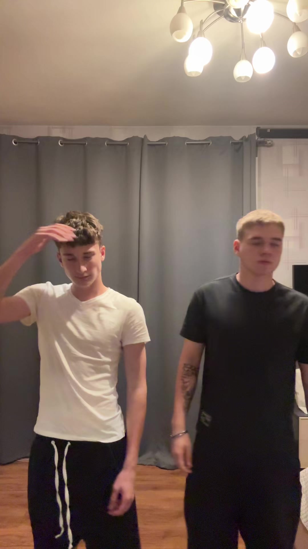 @Женя я