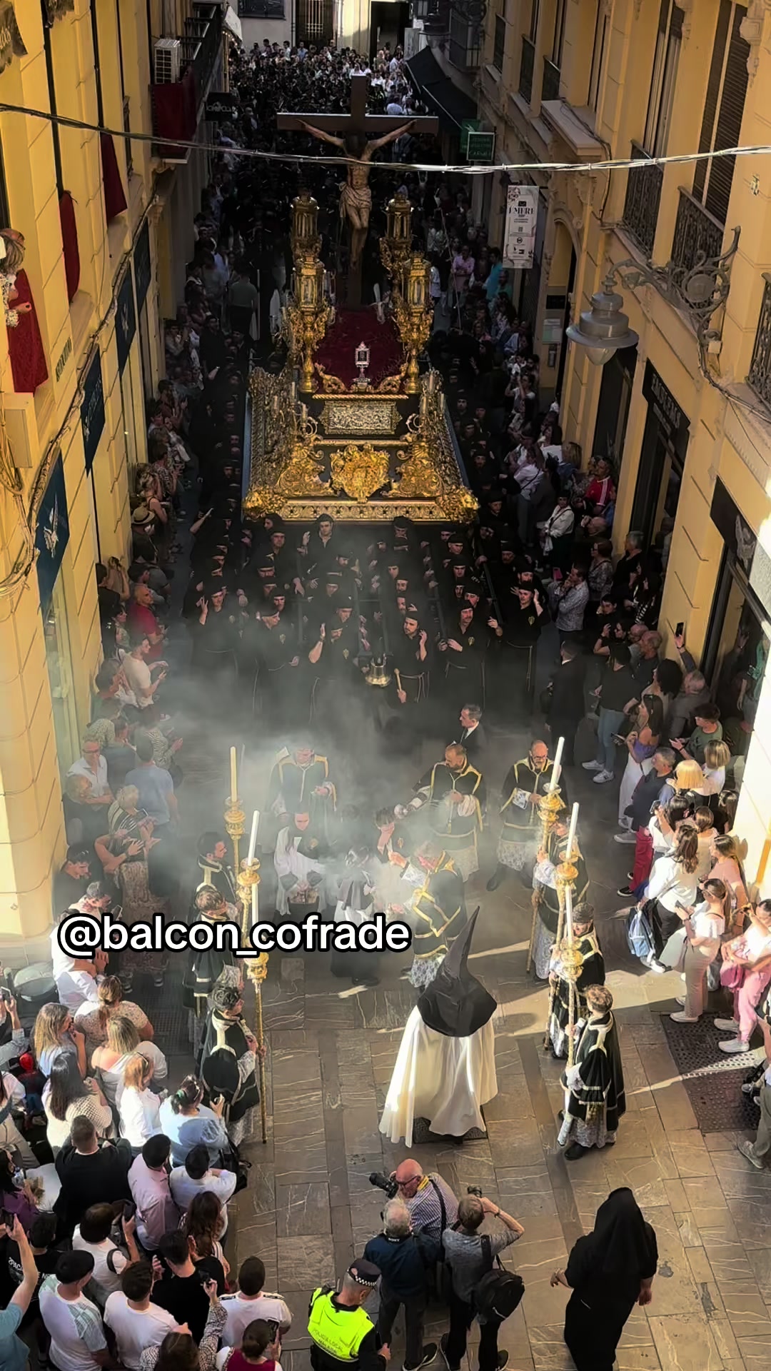@Balcon_cofrade