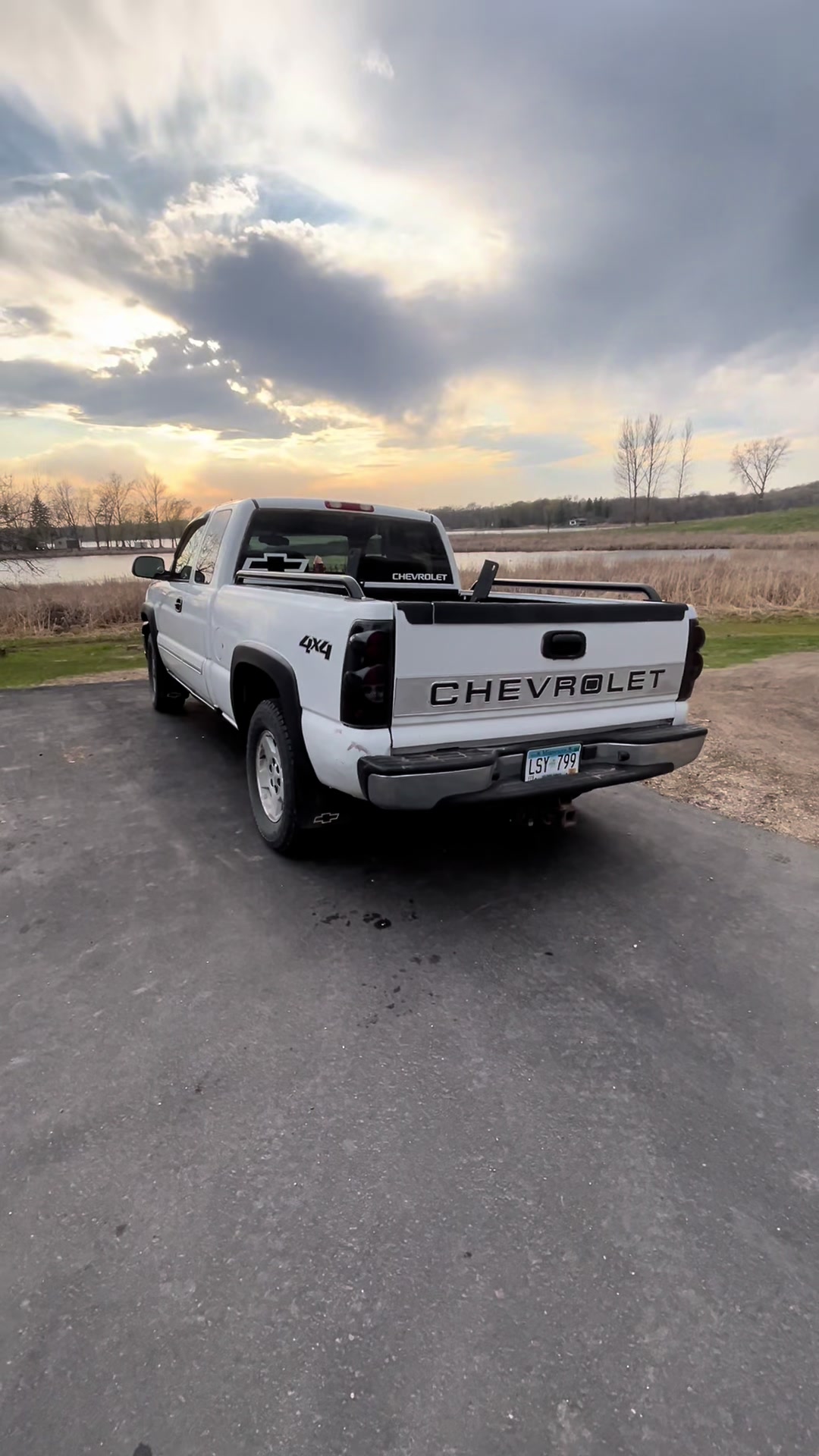 @05chevysilveradotailgatehandle