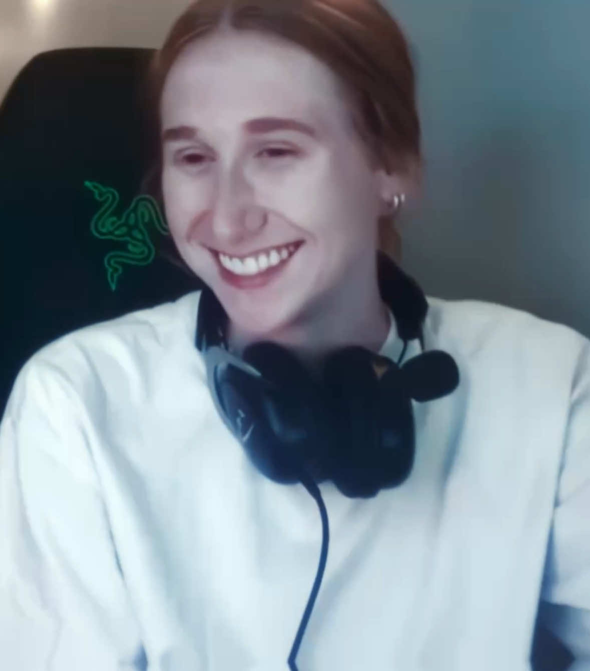 @Leona🗯️