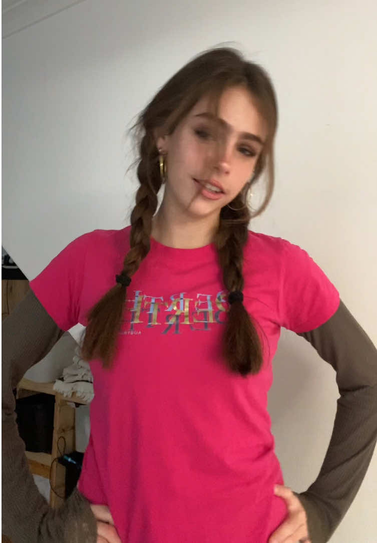 @scarlettishere