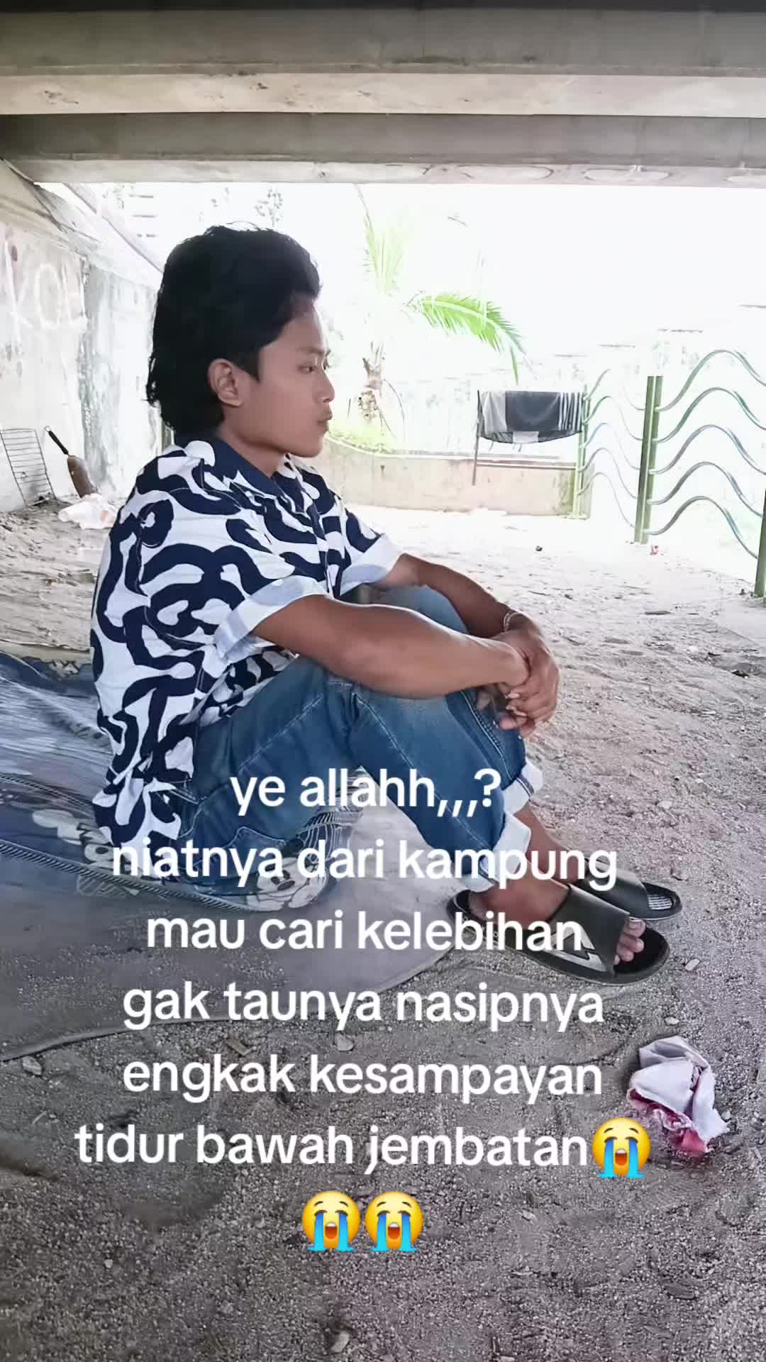 @😢