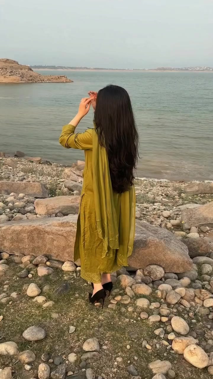 @Mysha Khan