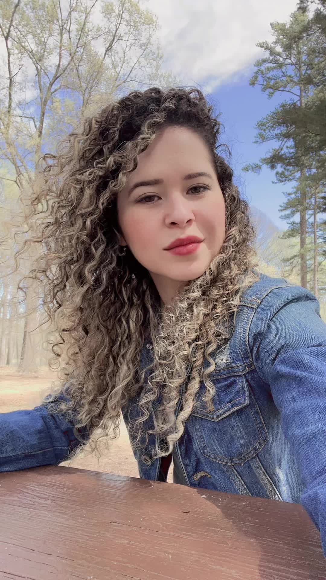 @Odeth Banegas 💛🌵🦢