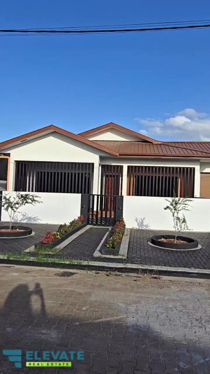 @elevaterealestatenv