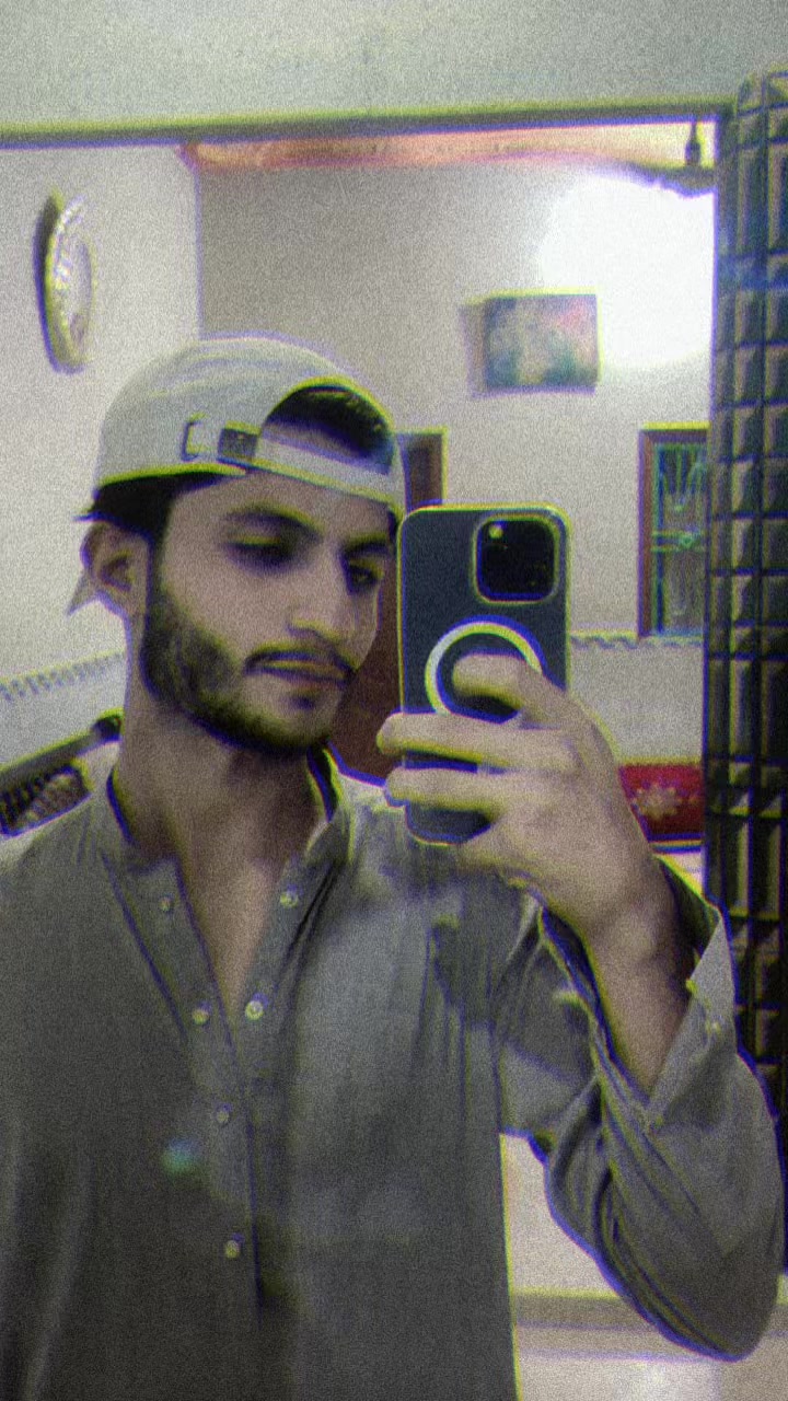 @46. 𝙼𝙴𝙴𝚁 𝙺𝙸𝙽𝙶 😈🖤