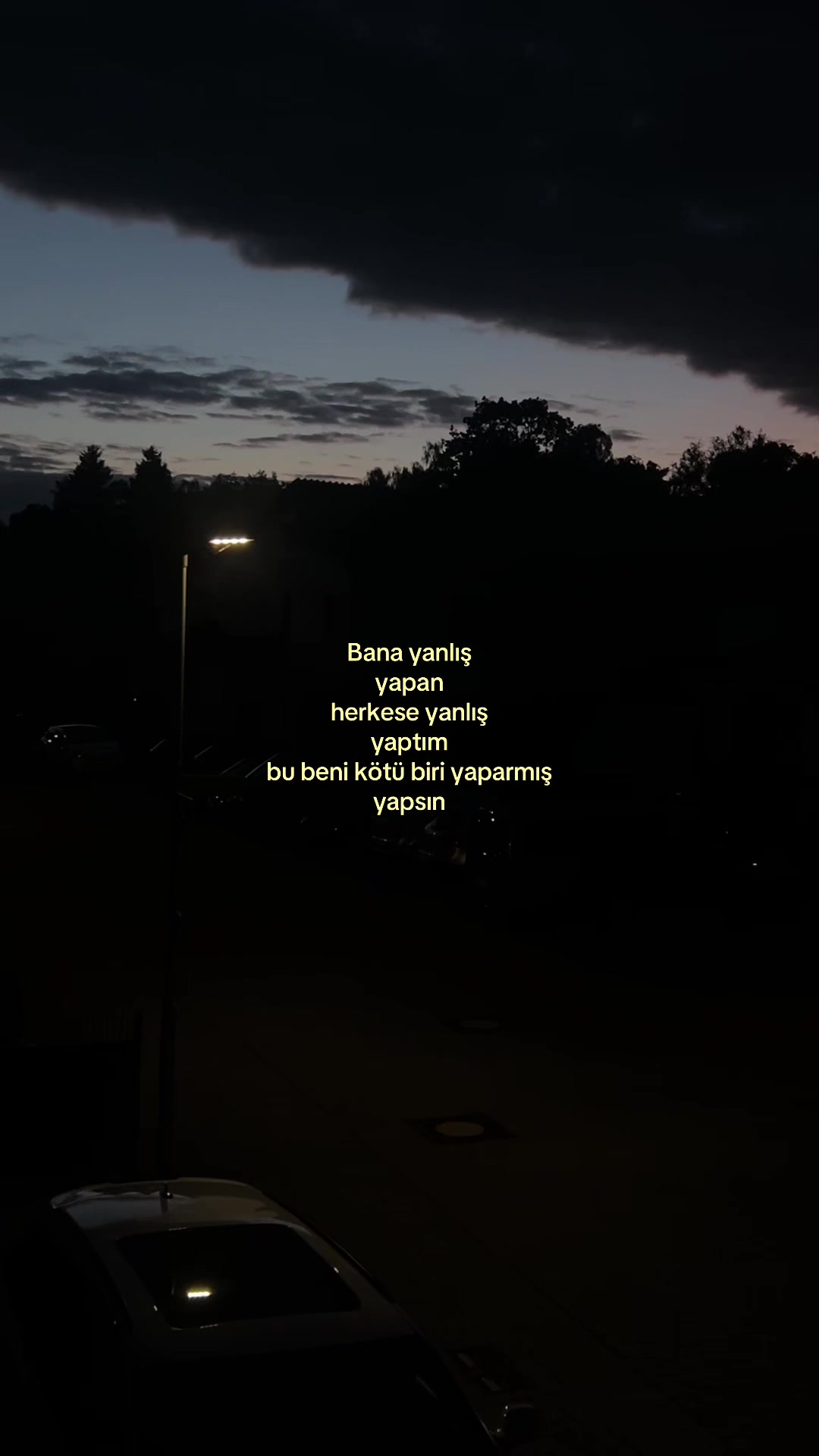 @ℰ.