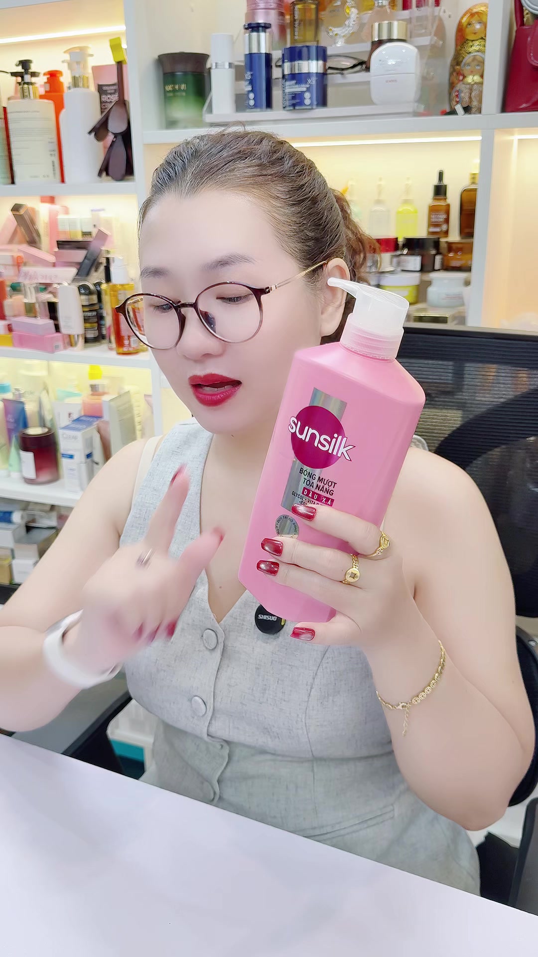 @Ổ Của Lộc1376