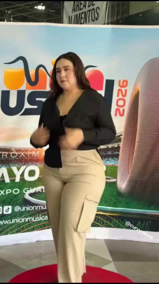 @CURVY🍒🍒