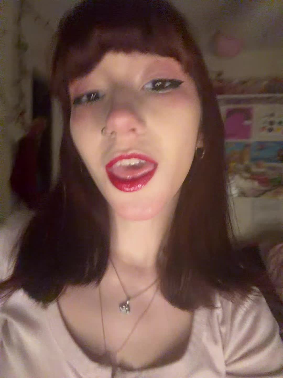 @ellemaxw