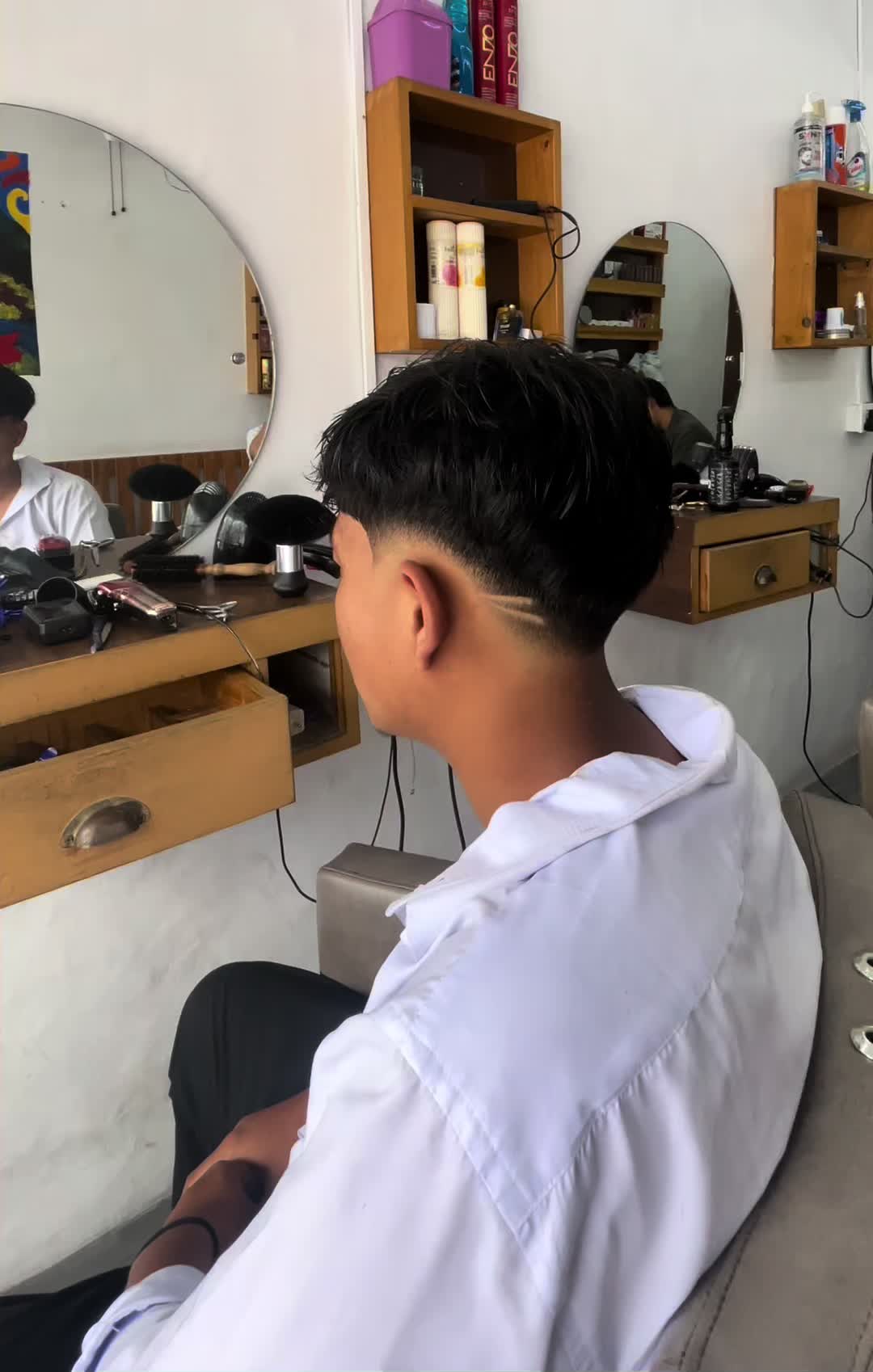 @RC'S BARBER SHOP