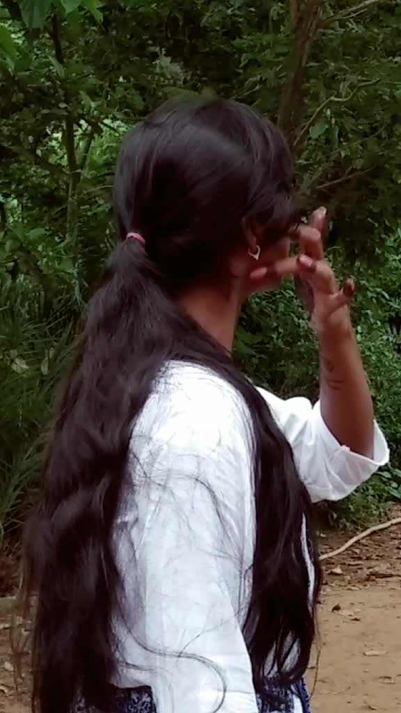 @Queen 👸 Jayashree