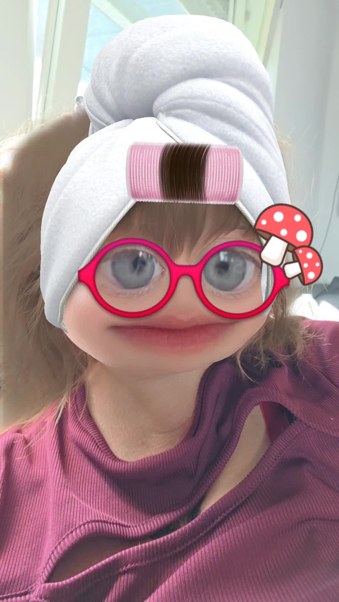 @🧙🧹Marnie Aurora Satania🧙🐝
