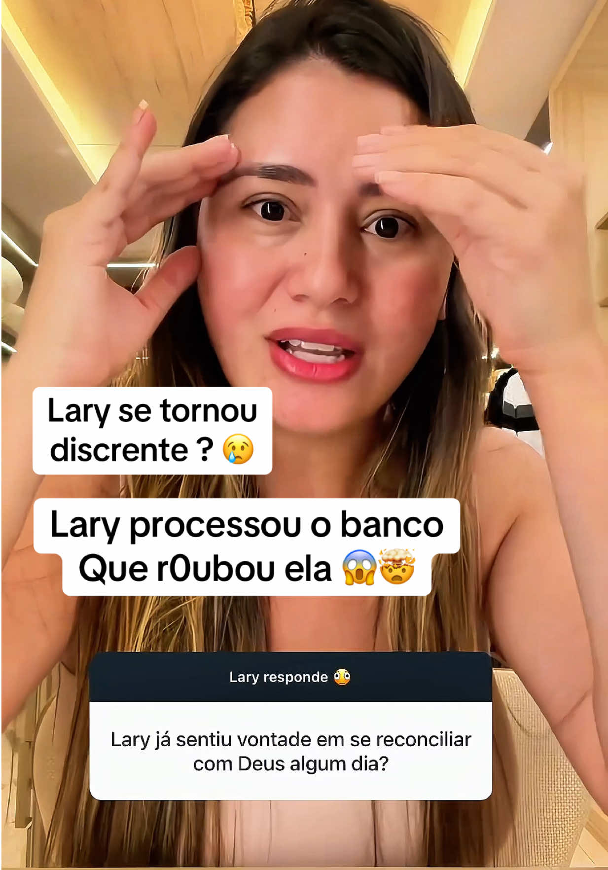 @laryiingrid01