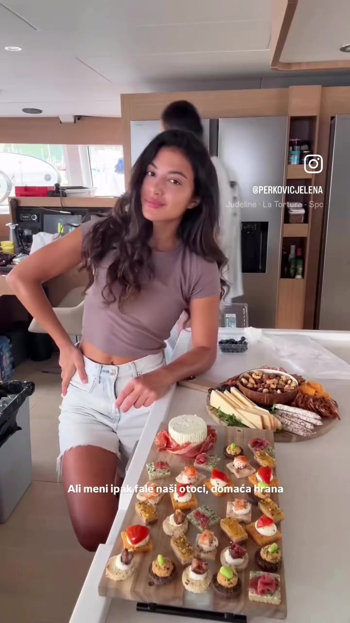 @Jelena