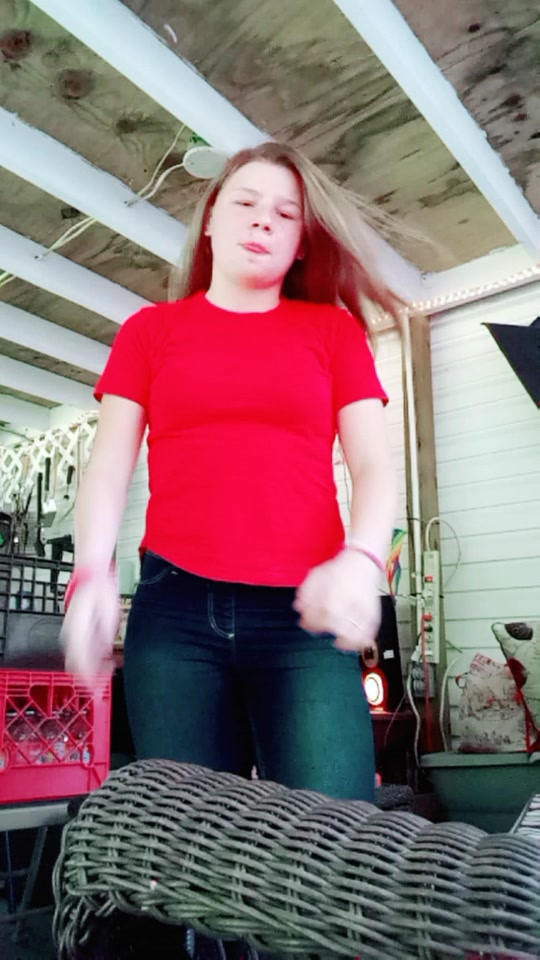 @alexzandriahensell