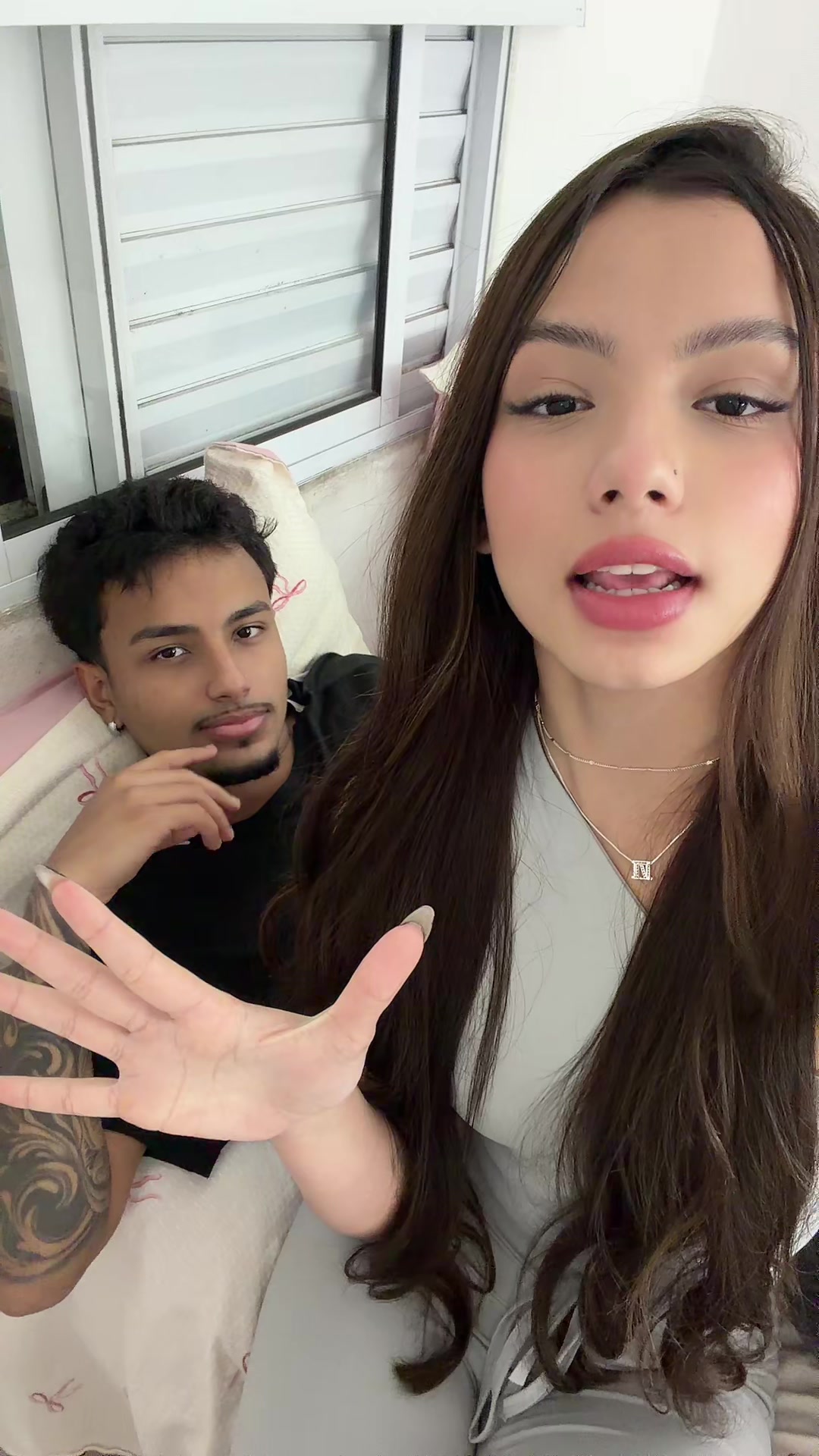 @nicolly_bom