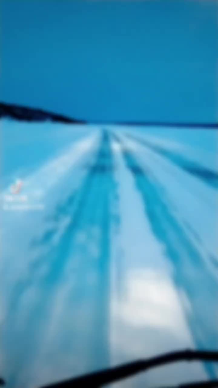 @Ден