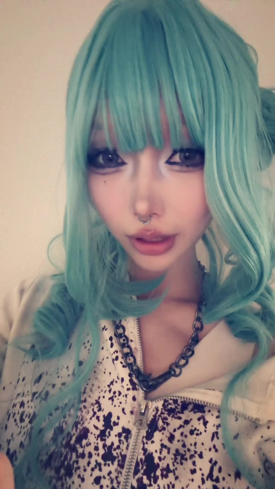 @shiina