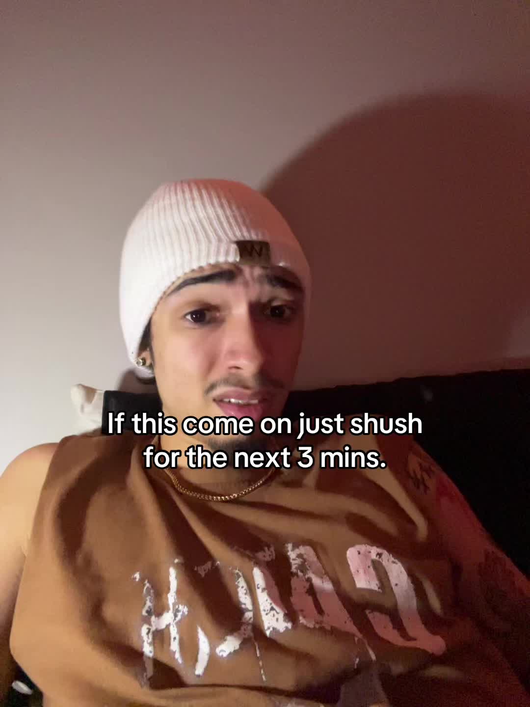 @￼